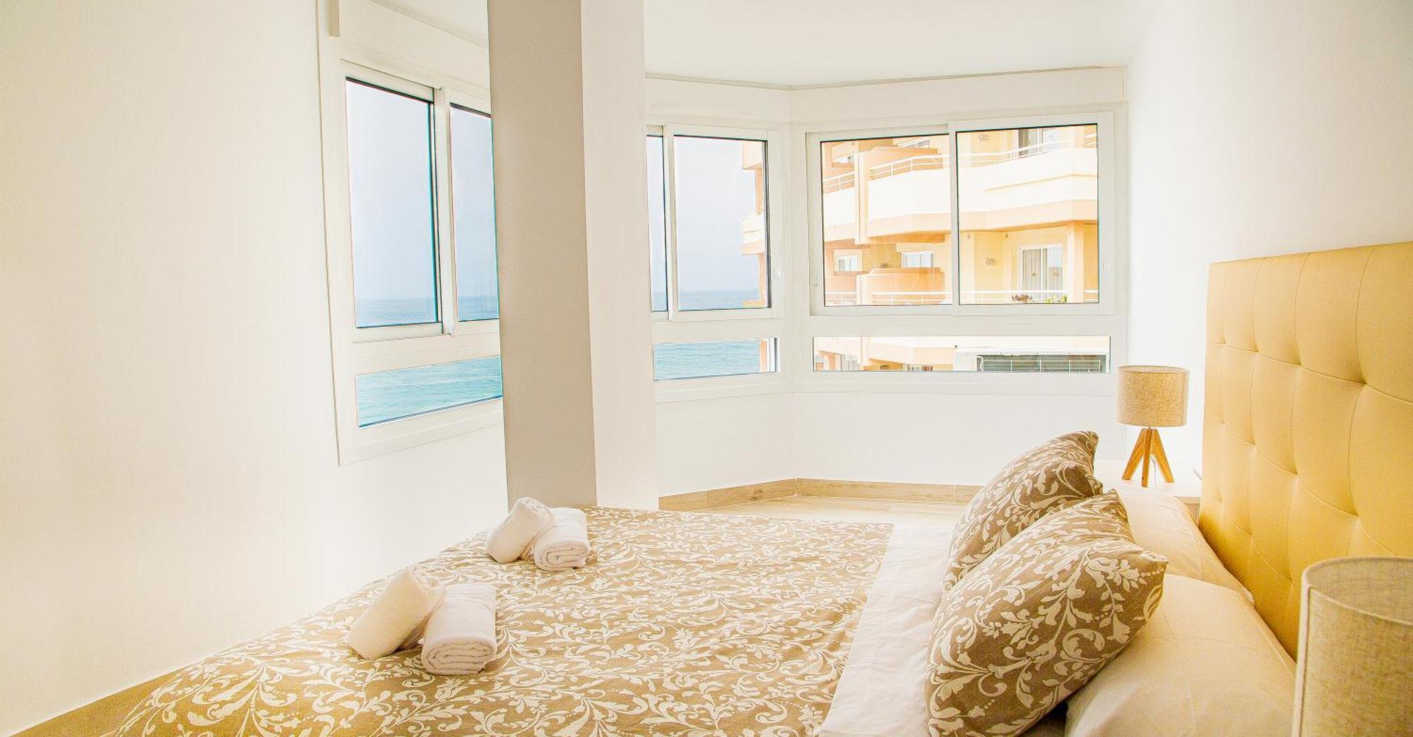 1ª Linea De Playa Marbell Center Apartment Marbella Ngoại thất bức ảnh